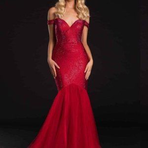 Portia & Scarlett Red size 6